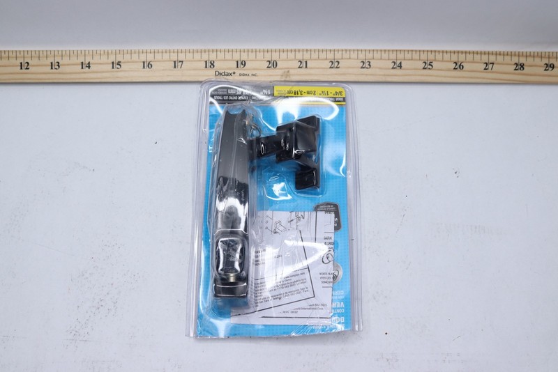 Hampton Keyed Tie-Down Push Button Handle Black gallery