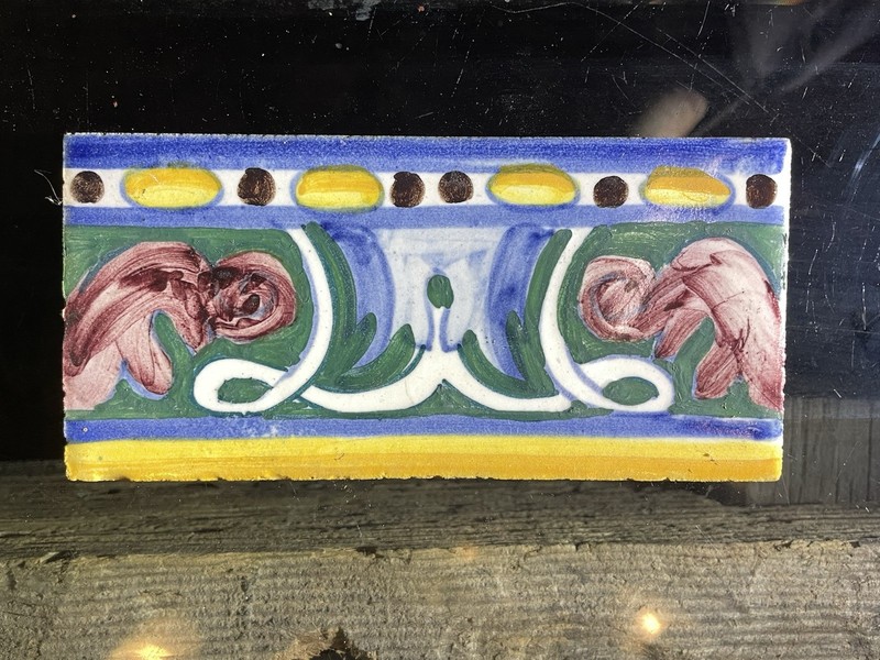 DEFECTIVE 47 Feriera Half Border Tiles 2 78 x 5 34 Santana Lisboa Portug G3D gallery