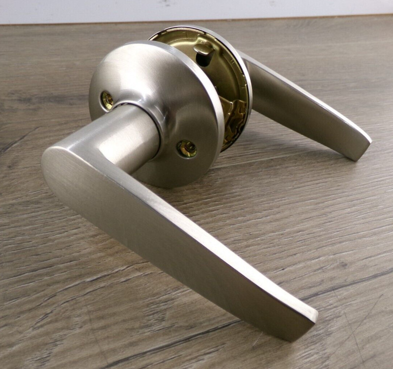 Kwikset Safe Lock Winston Passage Lever Set, Satin Nickel 9SL10020-001, New S4