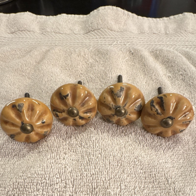 Set of 4 Distressed Brown Ceramic Metal Retro Round Cabinet Knobs