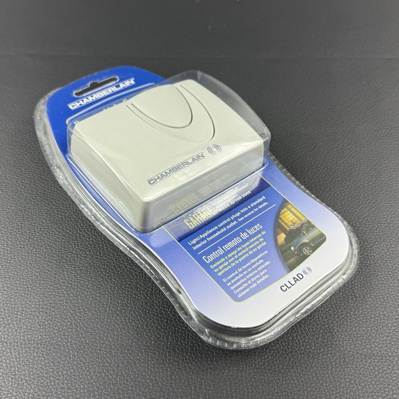 Chamberlain Remote Light Control 141C2311-2 CLLAD Turns Inside Lights On/Off NEW gallery