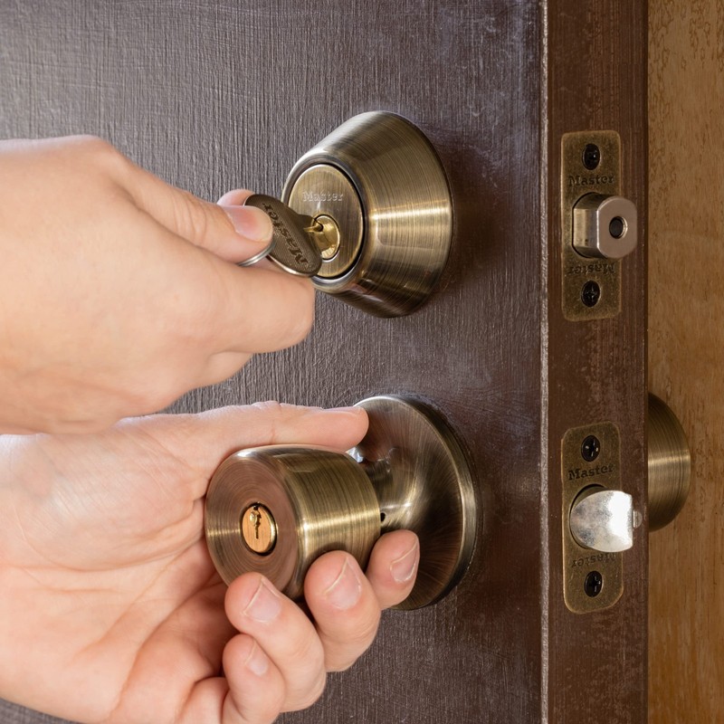 Master Lock Keyed Entry Door Lock, Single Cylinder Deadbolt with Matching Tul... gallery