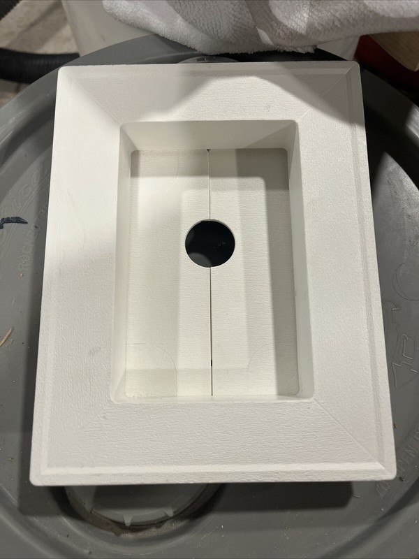 Ply Gem Split Recessed Mounting Block Vinyl White 6″ x 7.5″ MBLOCKRH 04
