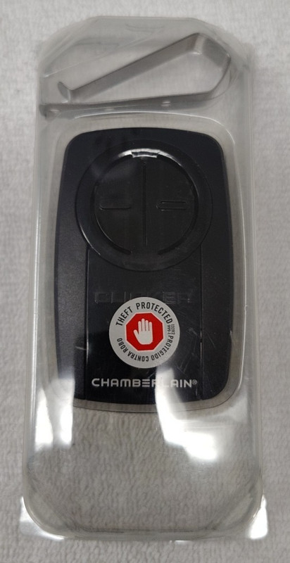 Chamberlain Clicker Universal 2-Button Garage Door Remote Tested KLIK5U-BK2 gallery