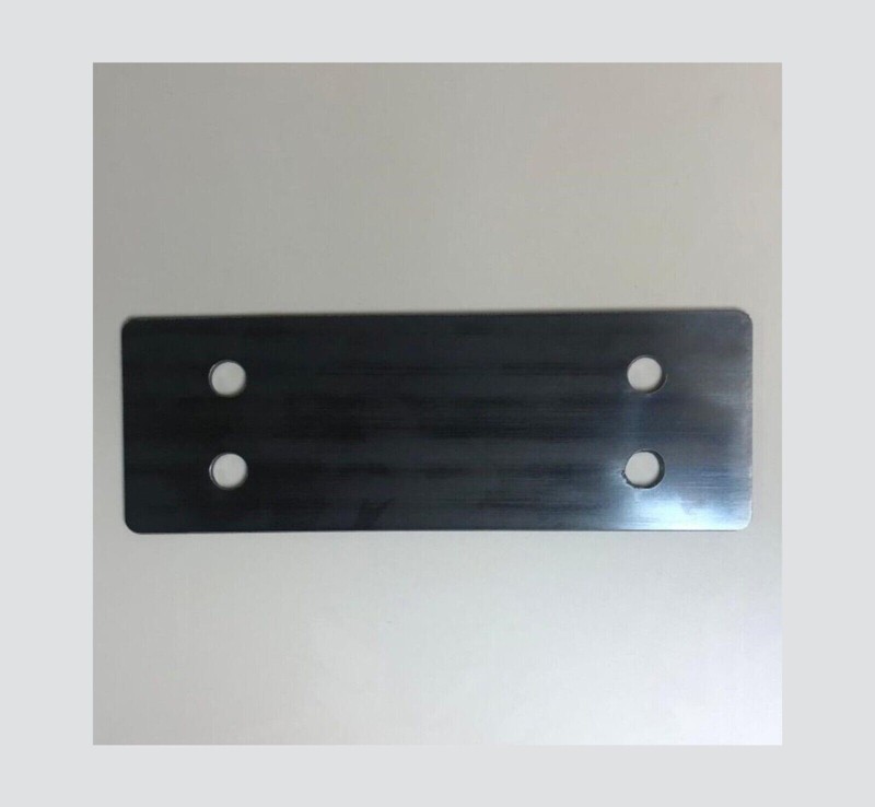 PostHugger Legless T™ Brackets | For 6×6 (5.5″x5.5″) Posts