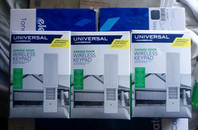 Chamberlain KLIK2U-P2 Universal Wireless Garage Door Keypad NEW gallery