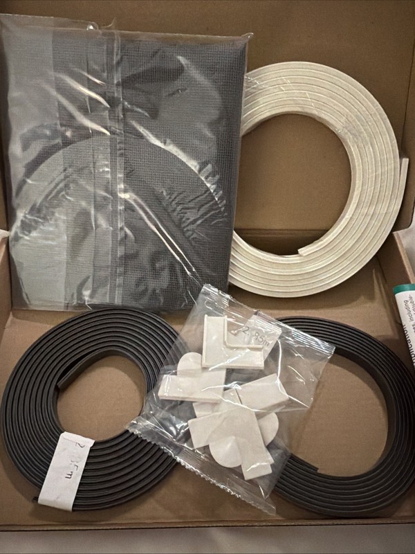 Magnetic Window Screen Kit Adjustable DIY Mesh White Frame Cut to Size NEW