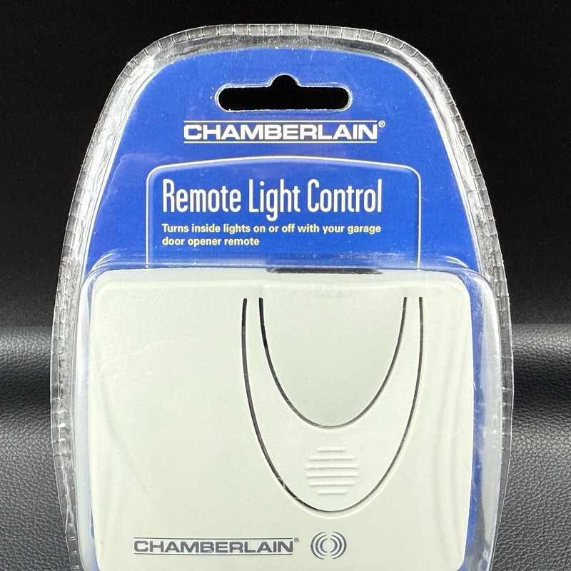 Chamberlain Remote Light Control 141C2311-2 CLLAD Turns Inside Lights On/Off NEW gallery
