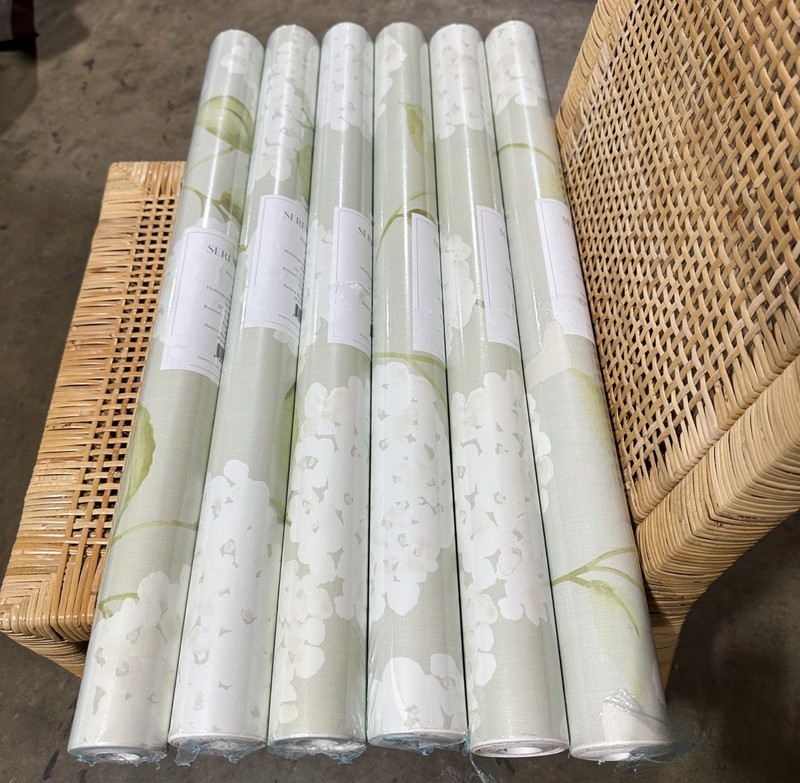 Serena & Lily Hydrangea Removable/Peel & Stick Wallpaper-Seaglass Green