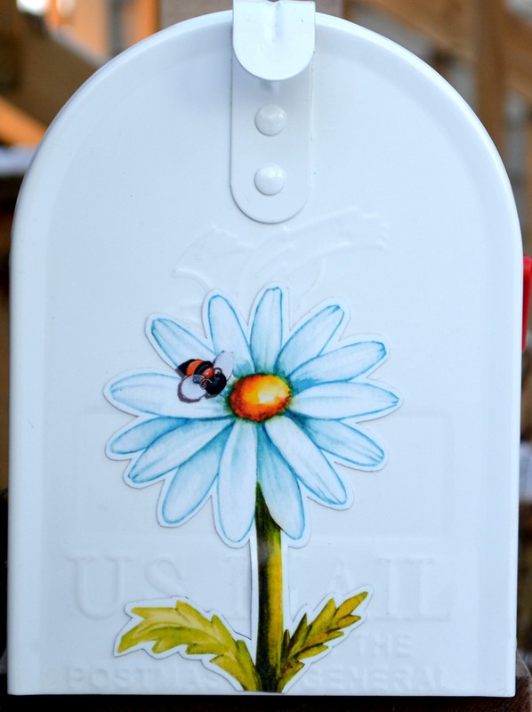 Mailbox Magnet Partial Cover Daisy Trio Address Nbrs for White Mail Box gallery