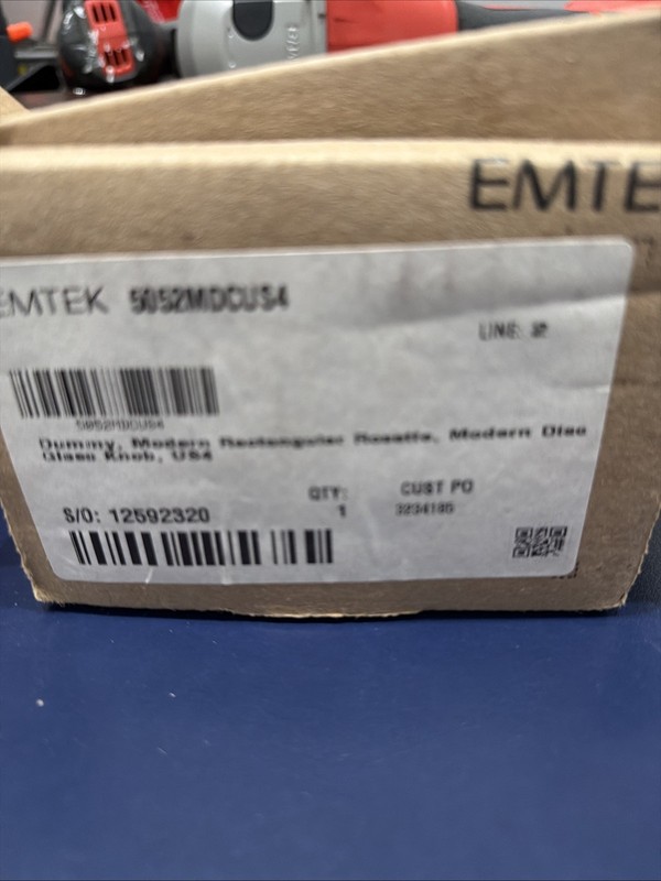 Emtek Dummy Set, Modern Rectangular Rosette, Helios Lever, Satin Brass