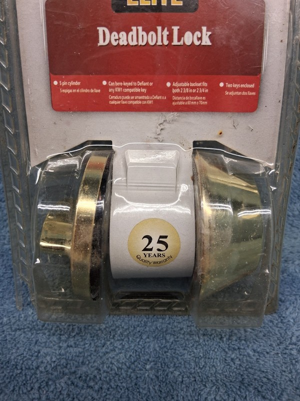 Keyed Entry Deadbolt, Polished Brass Two Keys 5 Pin Cylinder New In Box gallery