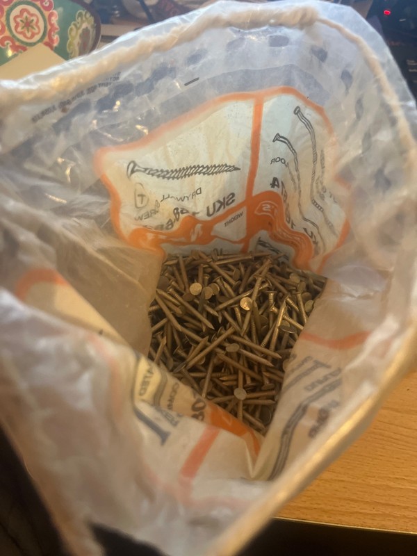 1-1/2 (1.5 inch)BULK (READ DESCRIPTION) ALUMINUM Nails for Siding & Gen. Purpose