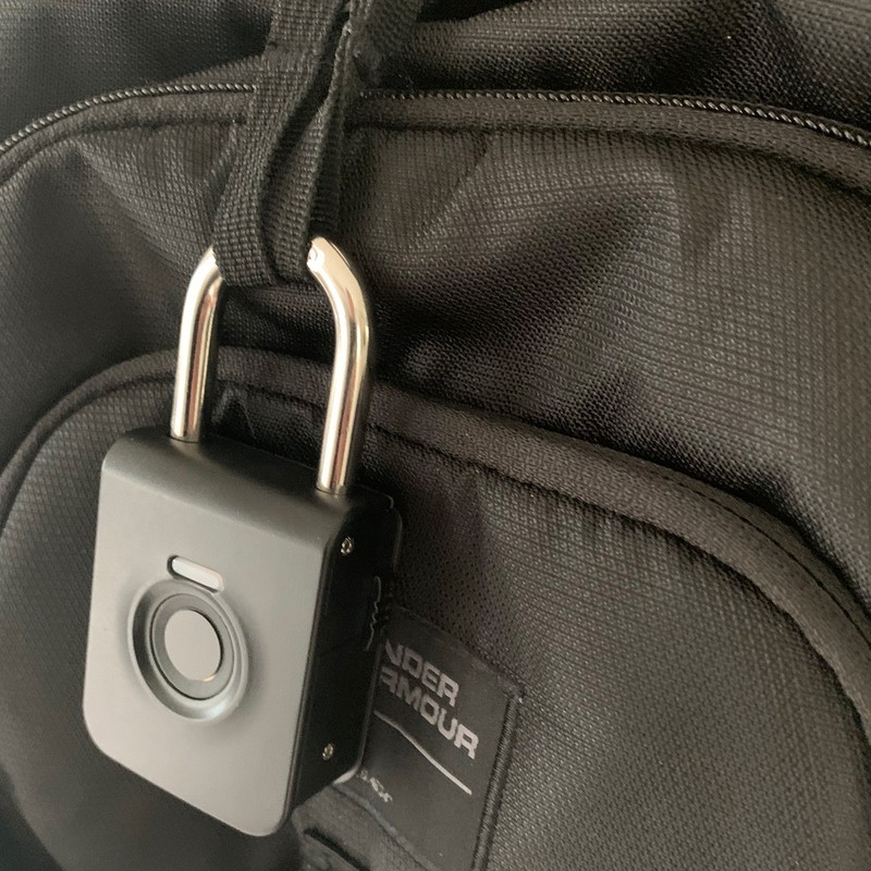 Smart Dual Function Rechargeable Combination & Fingerprint Padlock gallery