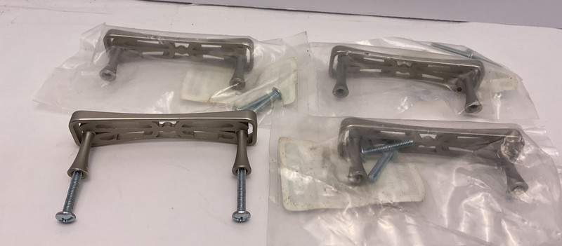 Liberty Hardware 3” Pulls Matte Nickel Set of 4 P15818C-MN-C gallery