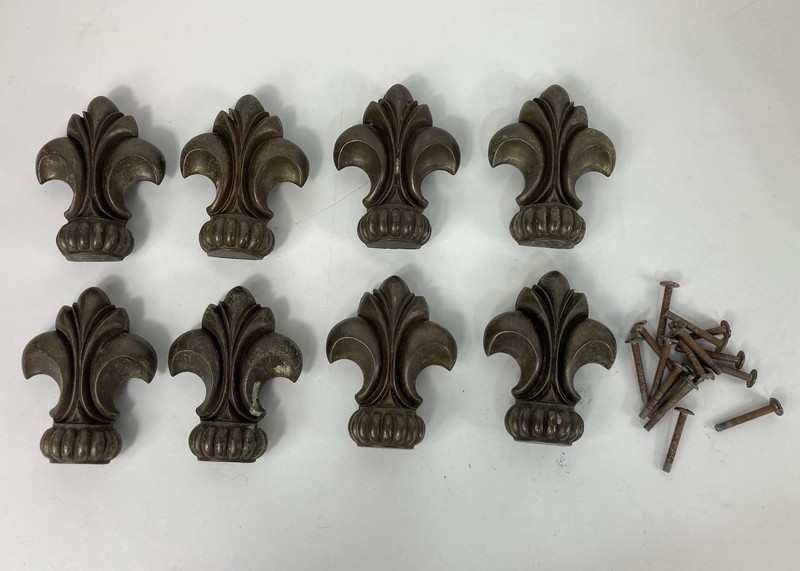 Fleur De Lis Drawer Cabinet Knobs Pulls Handles P10215 Lot of 8 Patina