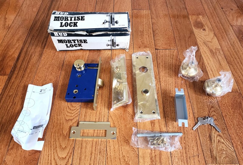 HUD MORTISE LOCK SET POLISHED BRASS 2 1/2” STANDARD LEFT HAND #6200