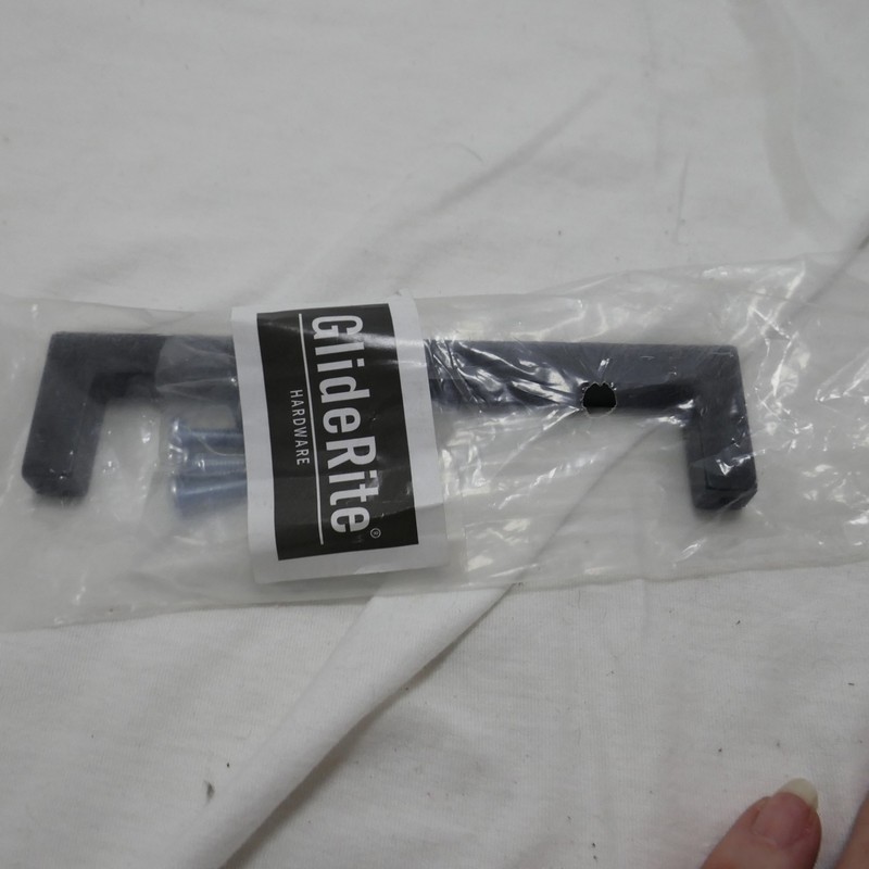NEW Glide-Rite CC Square Cabinet Pulls MATTE BLACK gallery