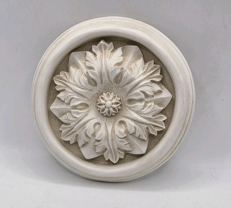 Plaster Rosette Modern Renaissance Raised Rellief 5-3/4″D Wall Hang