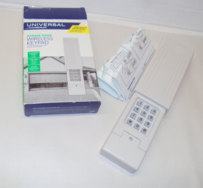 New Open Box Chamberlain Universal Wireless Keypad Garage Opener KLIK2U-P2