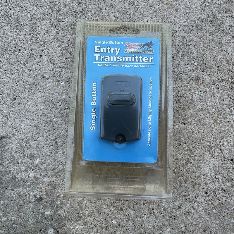 Mighty Mule Entry Transmitter Single Button Gate Opener Remote FM135 / Sealed