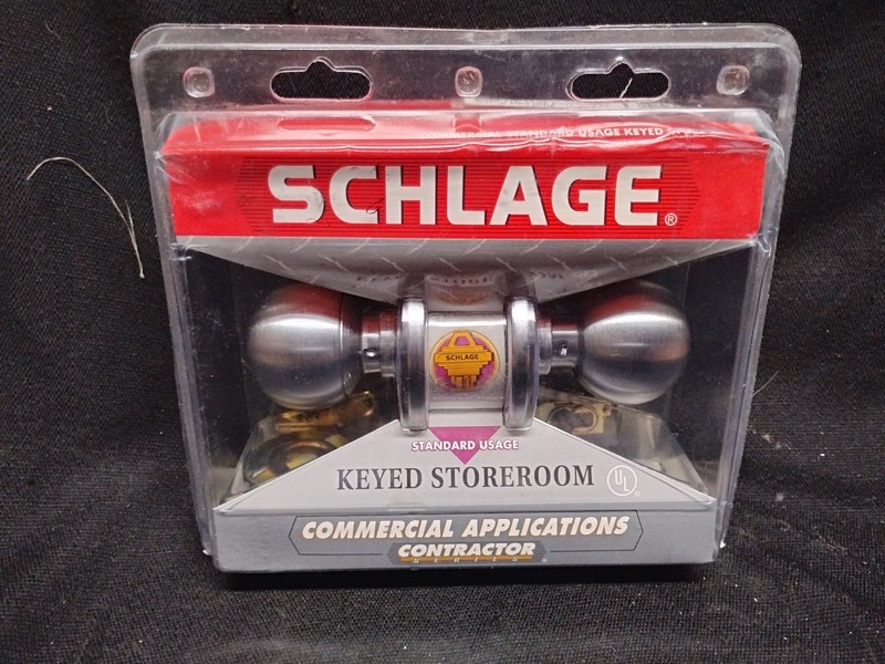 Schlage Commercial Standard Keyed Storeroom 2 3/8 to 2 3/4 2 keys NOS