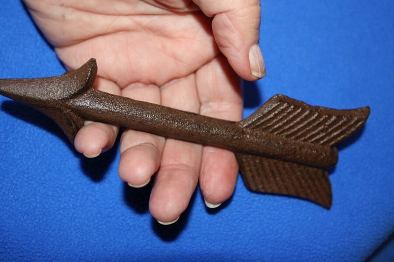 Rustic Arrowhead Design Cast Iron Pull Handle 6 1/4", 4" center space ~ HW-67 gallery
