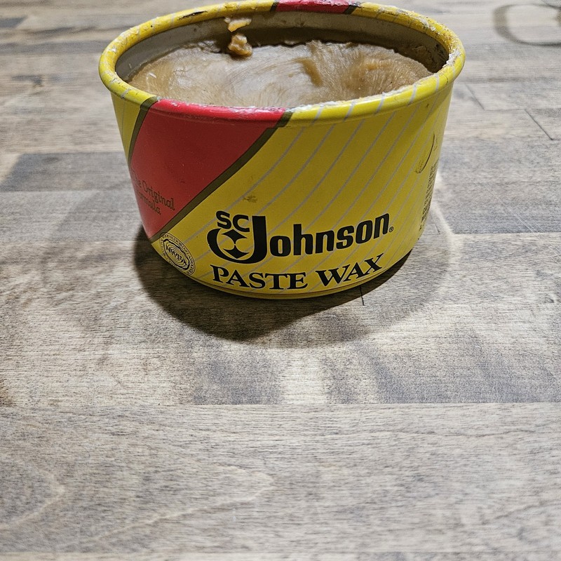 SC Johnson paste wax 80% Full