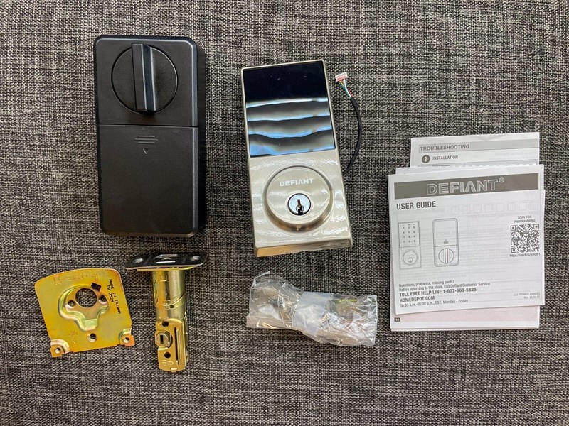 Keyless Entry -New Defiant Slim Touchpad Deadbolt Lock – Satin Nickel – Open Box