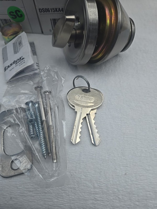 Master Lock DS0615KA4S Deadbolt Single Cylinder Satin Nickel (Lot Of 4) Keyed gallery