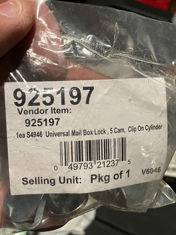 NEW Universal Mailbox Mail Box Lock, 5 Cam, Clip On Cylinder  925197 S4946