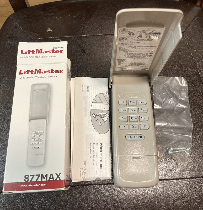 Liftmaster 877MAX Universal Wireless Garage Door Entry Keypad
