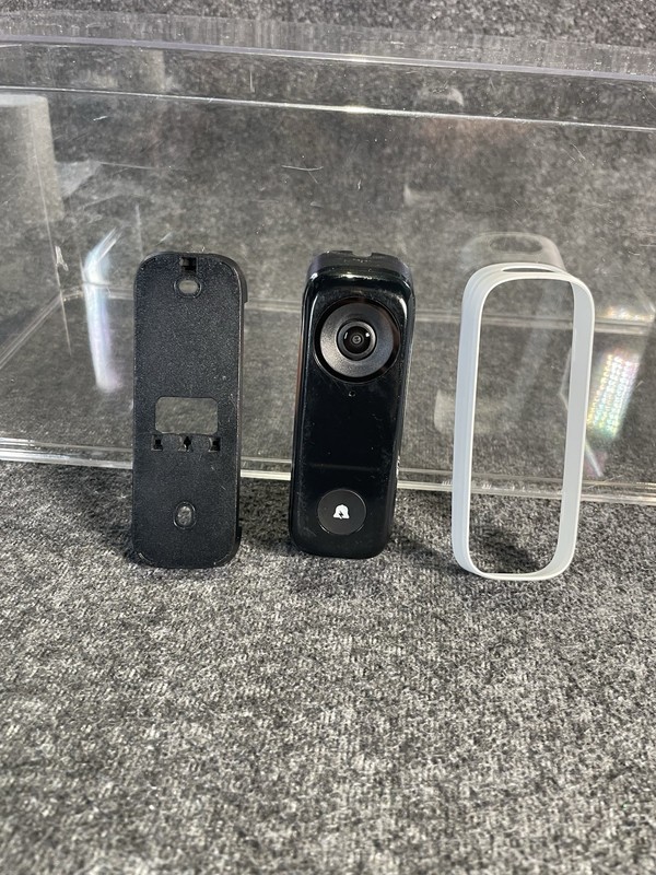 Xfinity Video Doorbell with Home Security Setup SCHB1AEW 1080p HD Security Audio