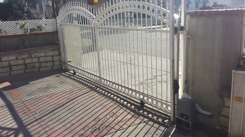 AUTOMATIC SLIDING GATE OPENER PY1500 3200lbs gallery