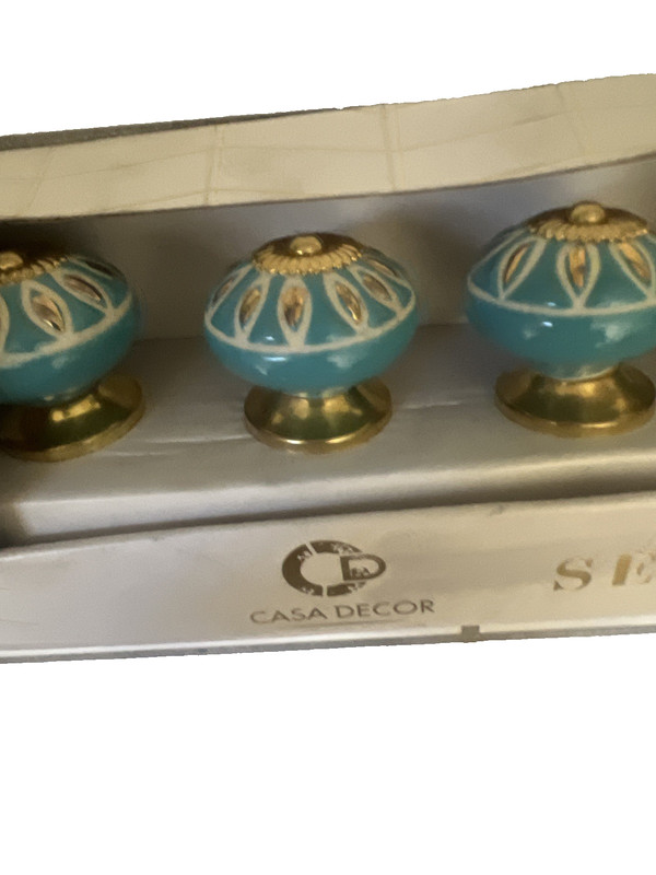 Casa Decor Ceramic Drawer Pulls – Set of 8 – Handcrafted Turquoise & Gold Knobs
