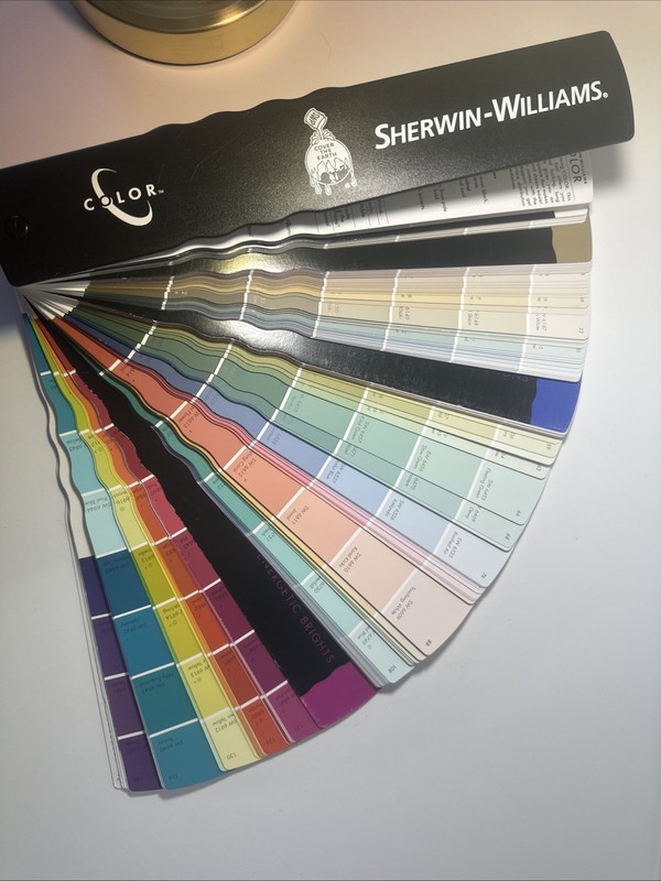 Sherwin Williams Color Fan Deck Paint Swatches Chips Book Samples 2011 657-2846