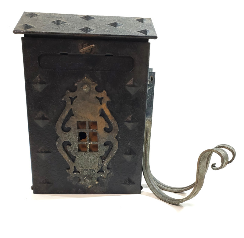Vintage Wall Mounted Metal US Mailbox Newspaper Mail Letters Flip Door Slot USA
