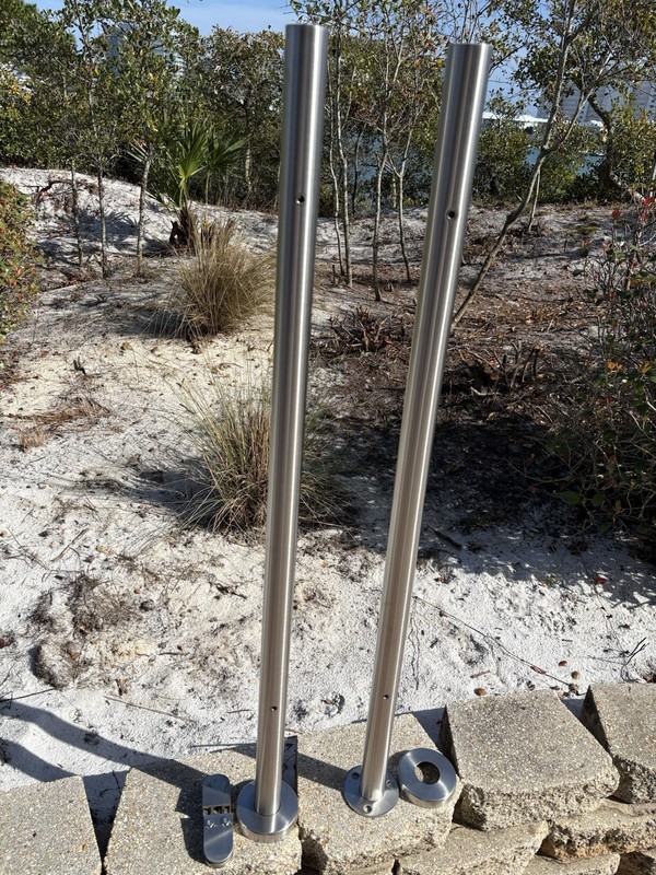 STAINLESS STEEL DECK POSTS (ALL 24 FOR ONE PRICE )Located Orange Beach Alabama**
