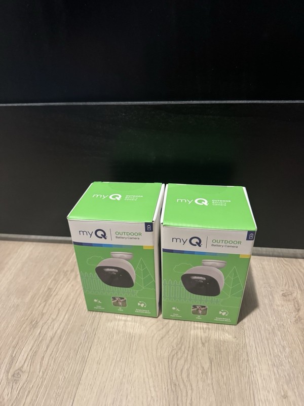MyQ 2 Pack Outdoor Battery Camera BRAND NEW