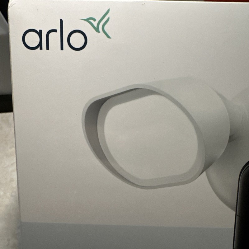 Arlo Wired Floodlight Camera | Home Security Camera with 2K Video NIB gallery