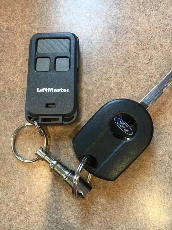 LiftMaster 890MAX +2. security Mini Key Chain Garage Remote Control PACK # 20 gallery