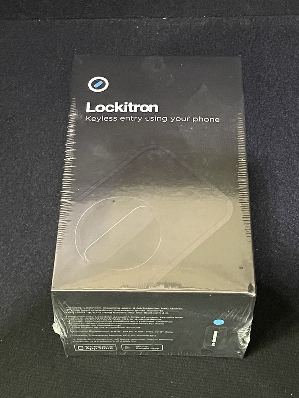 NEW SEALED Lockitron Keyless Entry Using Your Phone Locking Mechanism TRONOB101