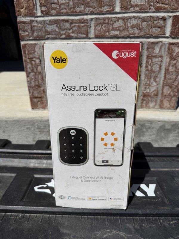 Yale Assure Lock SL Keypad Touchscreen Wi-Fi Smart Lock + Bridge Alexa HomeKit gallery