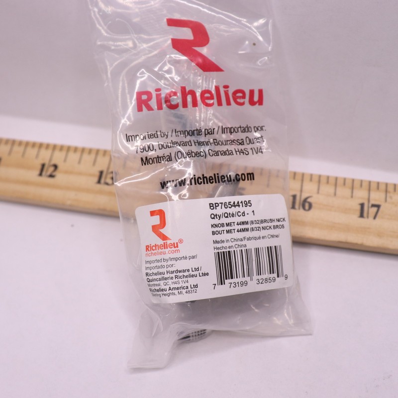 Richelieu Transitional Rectangular Knob Metal Brushed Nickel 44mm BP76544195 gallery