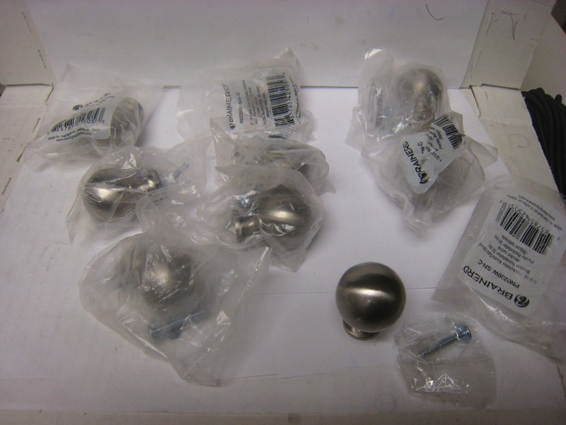 Brainerd P 0239W-SN Rockefeller Satin Nickel Round Cabinet Knob Handle 10 Pack