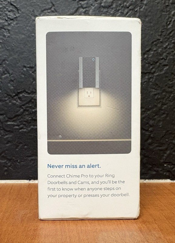 Ring Chime Pro Wi-Fi Extender for Smart Doorbell-White - gallery