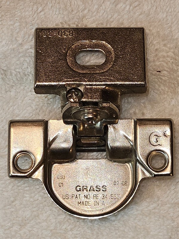 GRASS 830-33 Cabinet Hinge for 1 1/4" overlay on face frame cabinets 850 cup gallery