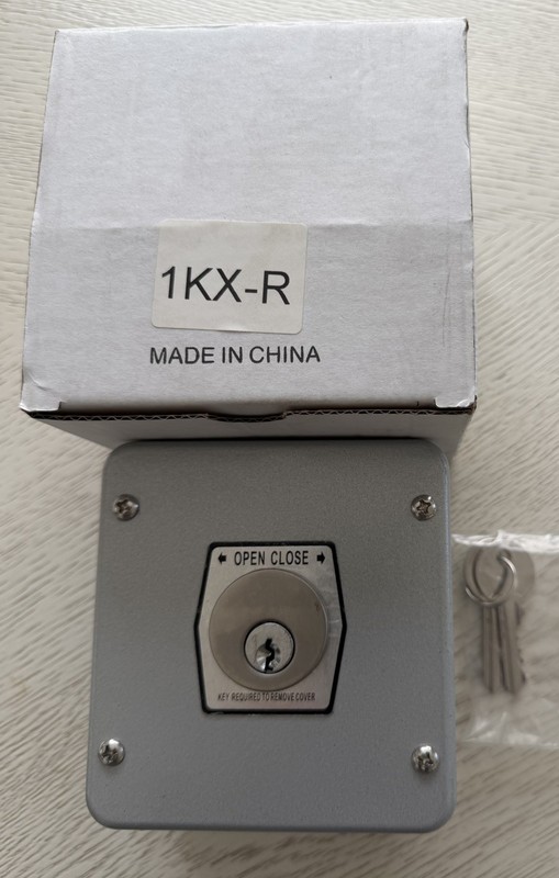 1KX Exterior Tamperproof Open/Close Key Switch Center Return Surface Mount