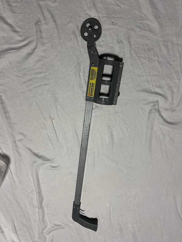 Rust-Oleum Line Striper Gray Handheld Manual Cup Fed Exterior Paint Applicator gallery