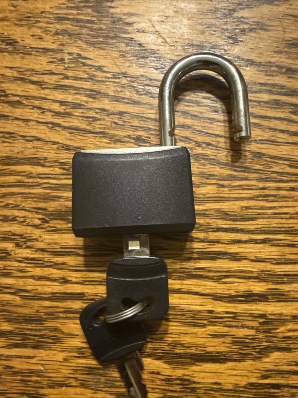 Hardened Black Padlock With 2 Keys *FAST SHIP* gallery
